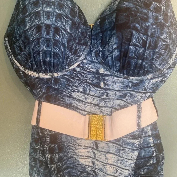 Gabifresh Swimsuit for All - one piece swim suit - belted - cup size E/F suit 16 - Picture 2 of 8